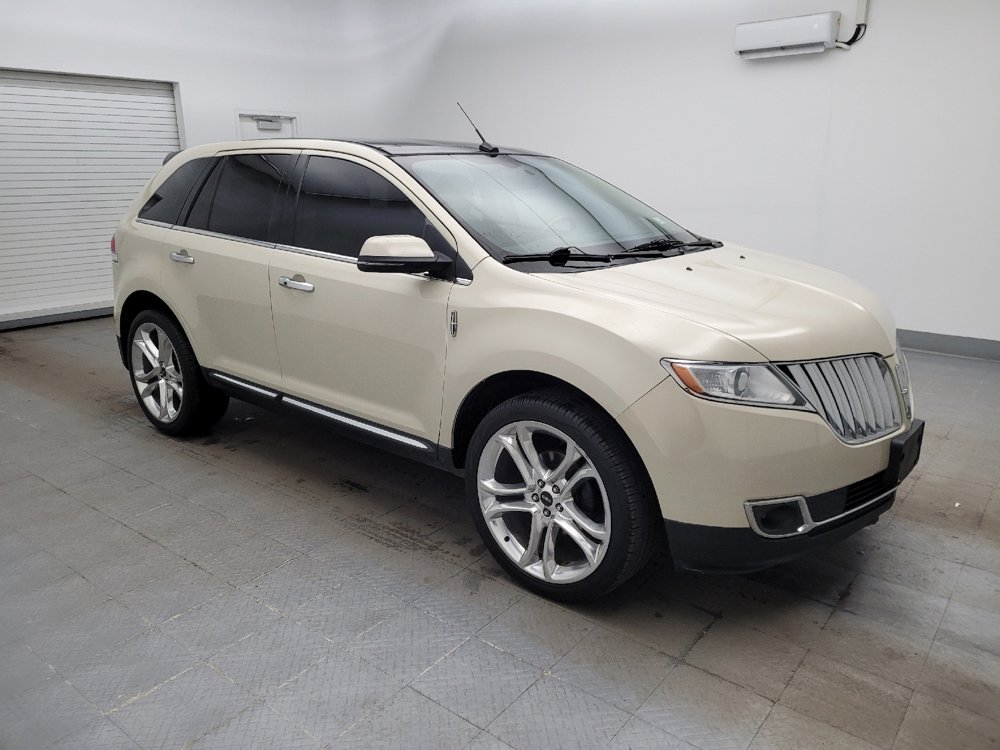 Used 2014 Lincoln MKX AWD w/ Equipment Group 102A image 11