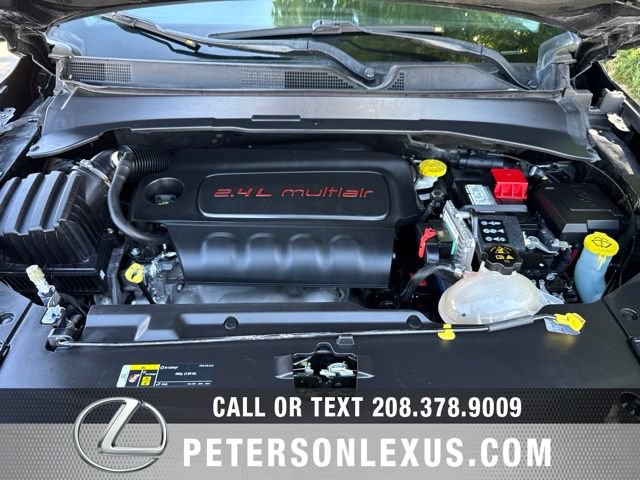 Used 2022 Jeep Compass Trailhawk AWD/4WD image 10