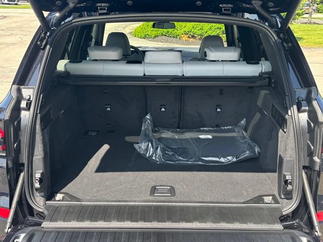 New 2026 BMW X5 xDrive40i w/ M Sport Package AWD/4WD image 32