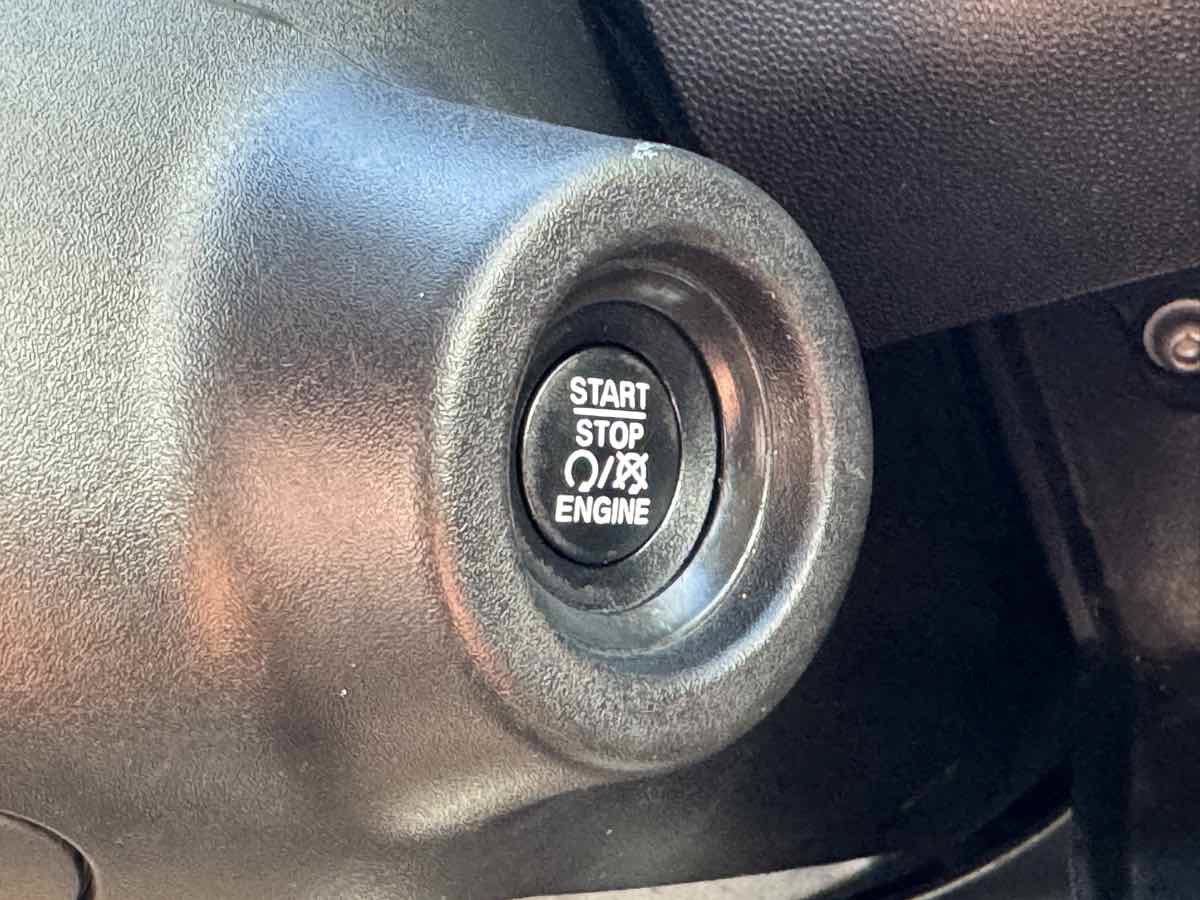 Used 2022 RAM ProMaster 2500 FWD image 28