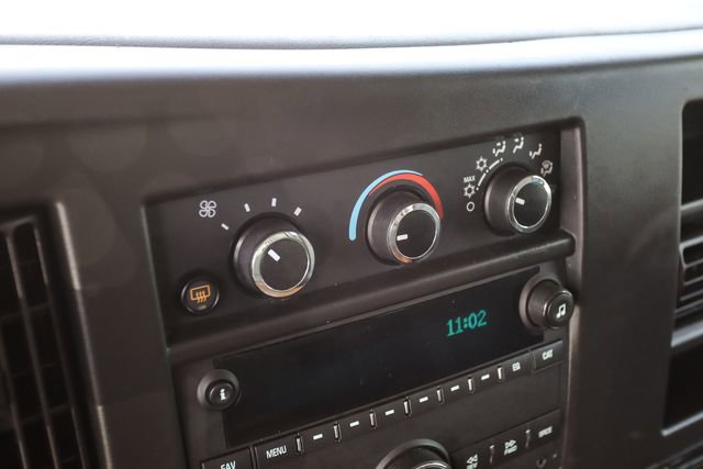 Used 2022 GMC Savana 2500 w/ Chrome Appearance Package RWD image 37