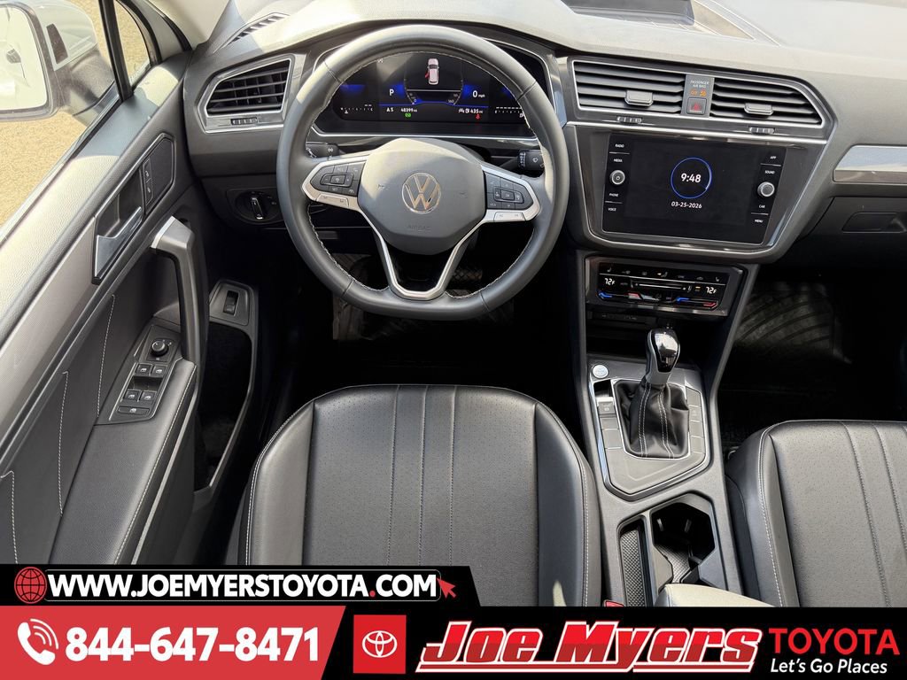 Used 2024 Volkswagen Tiguan SE image 14