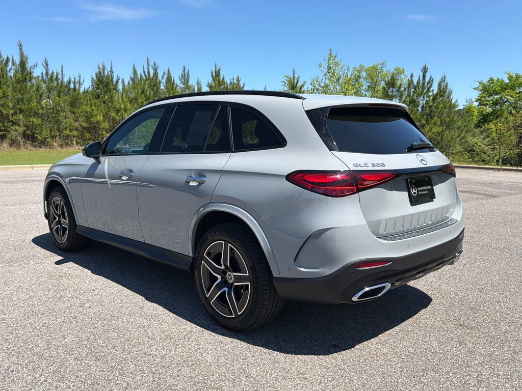 Used 2026 Mercedes-Benz GLC 300 image 9