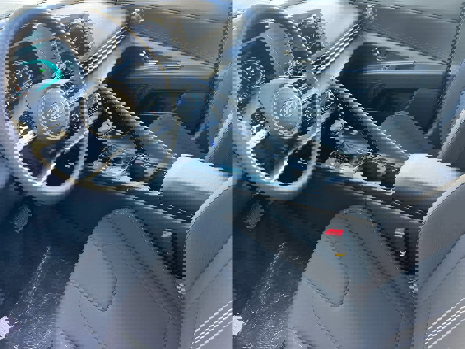 New 2025 Hyundai Elantra Blue image 11