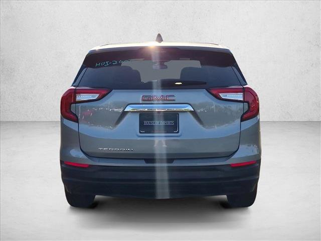 Used 2024 GMC Terrain SLE FWD image 7