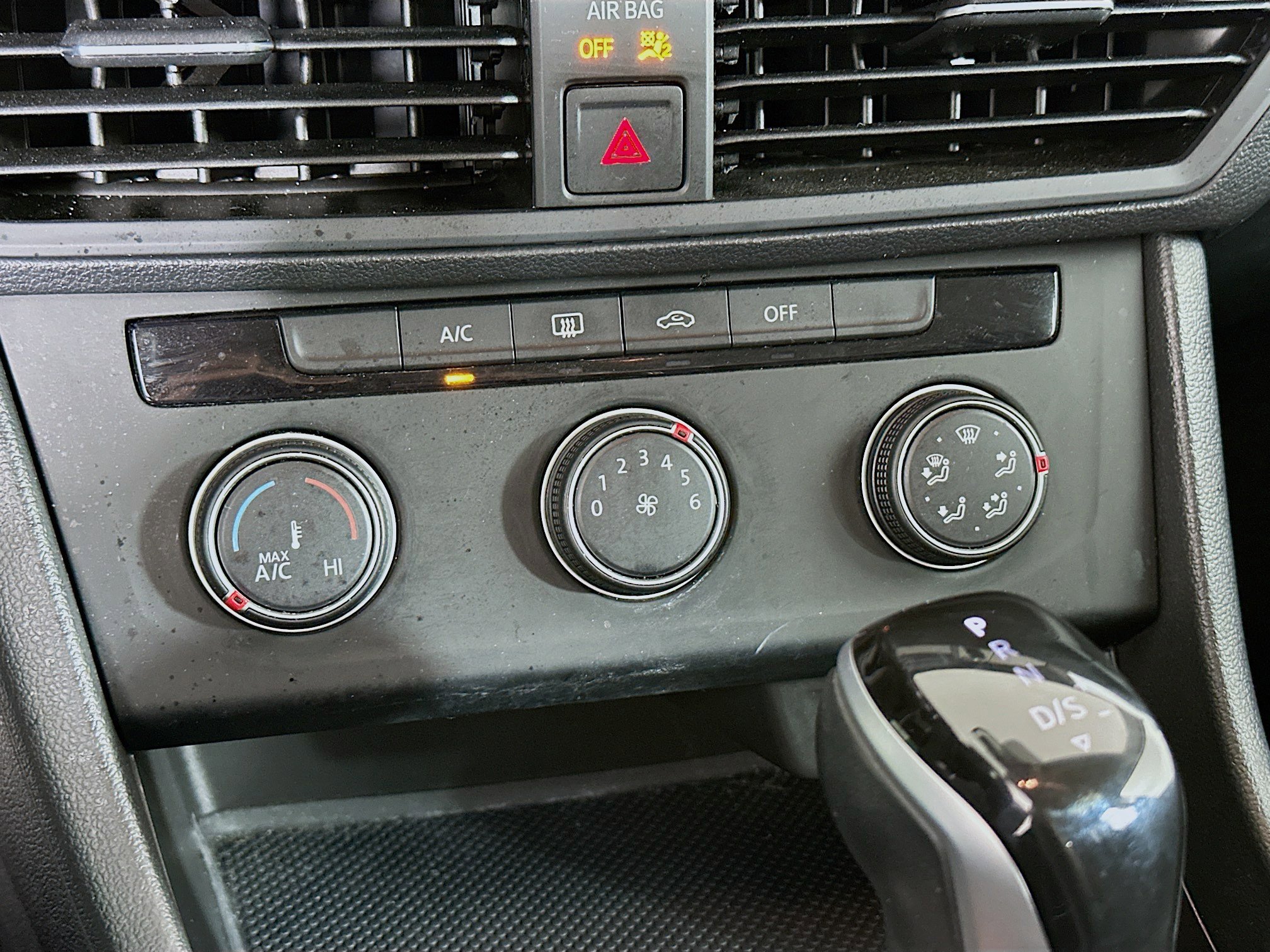 Used 2024 Volkswagen Jetta S image 23