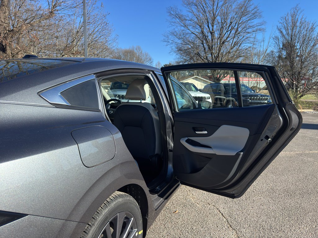 New 2026 Nissan Sentra SL image 22