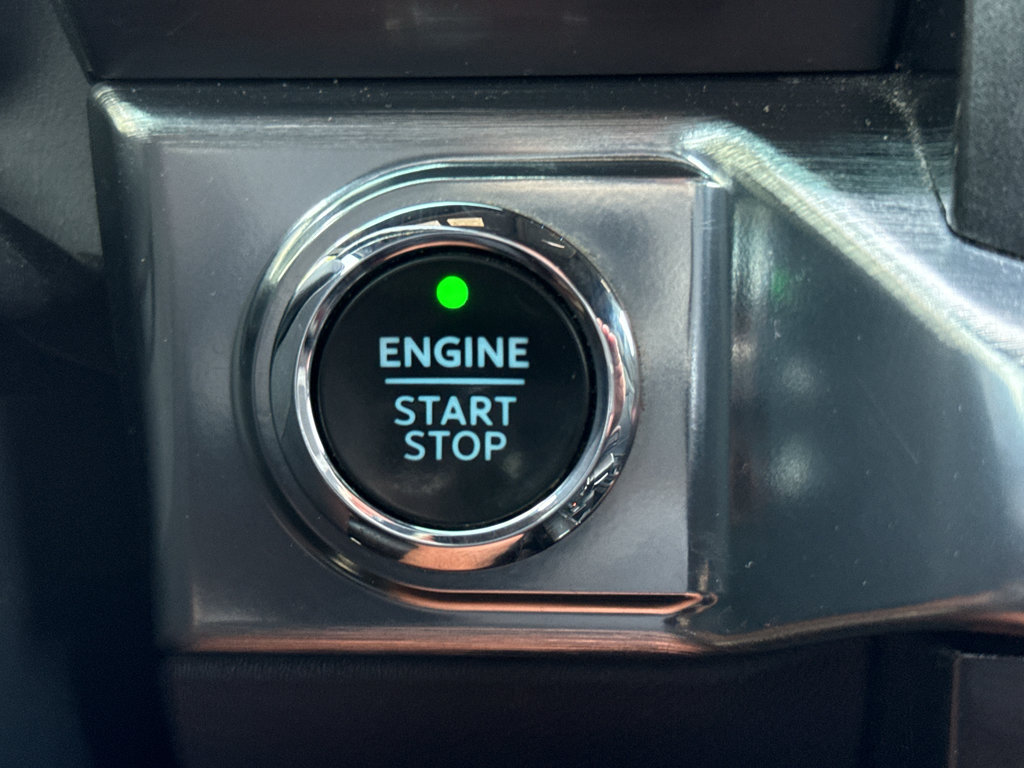 Used 2021 Ford F150 Lariat w/ Equipment Group 502A High AWD/4WD image 25
