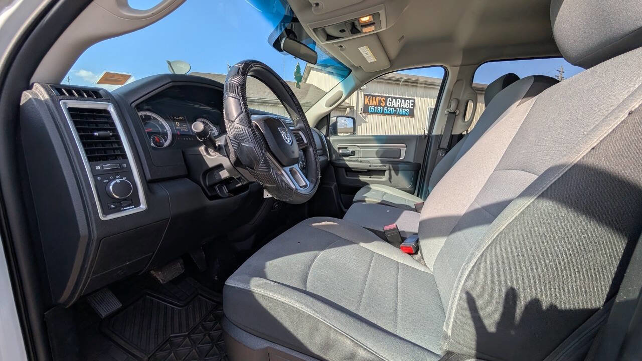 Used 2021 RAM 1500 Classic SLT image 26