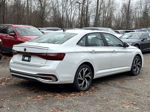 New 2026 Volkswagen Jetta SEL image 2