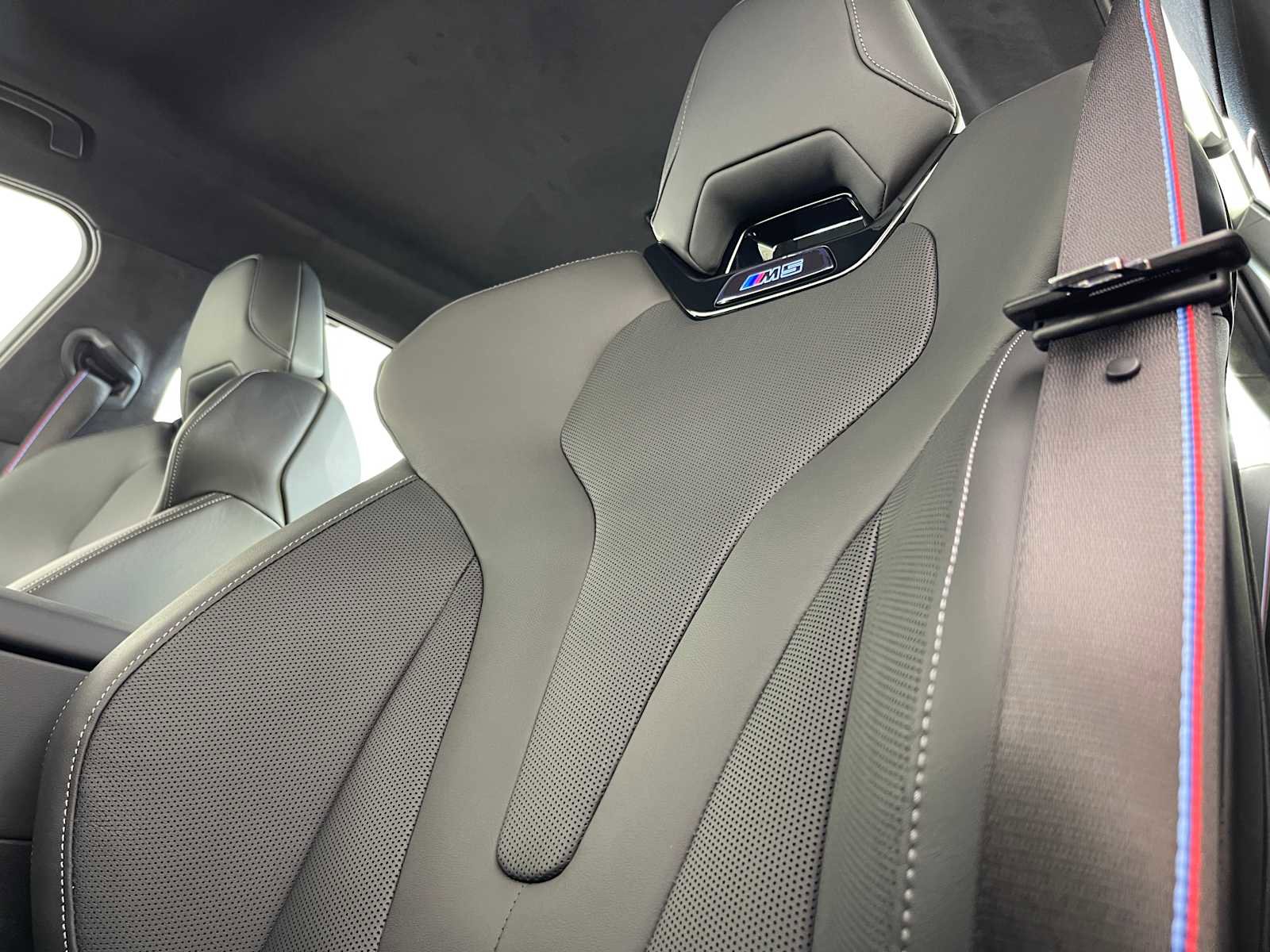 New 2026 BMW M5 image 22