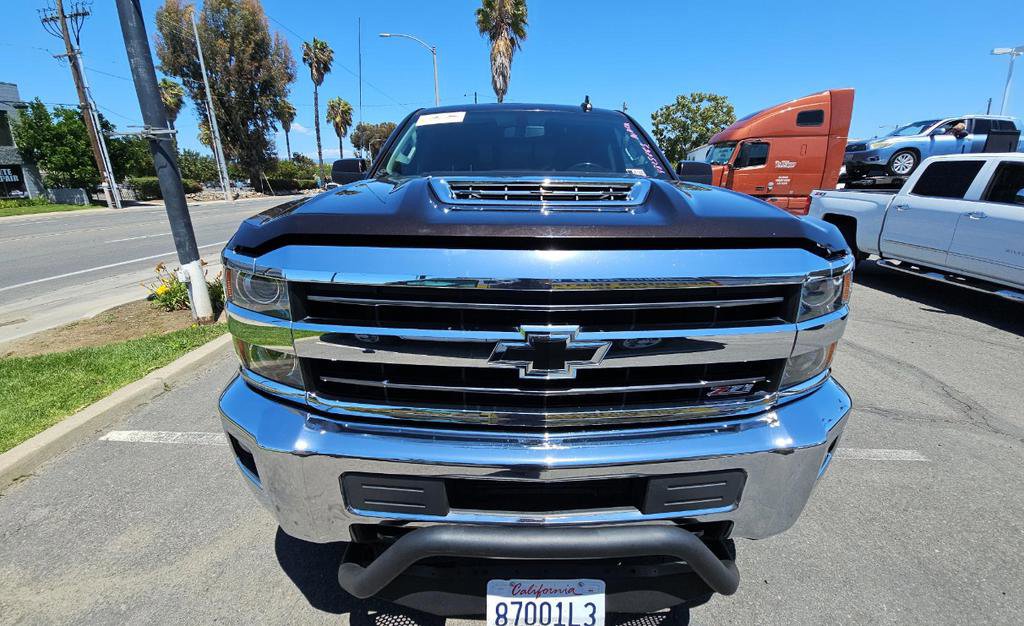 Used 2019 Chevrolet Silverado 2500 LT w/ LT Plus Package AWD/4WD image 3