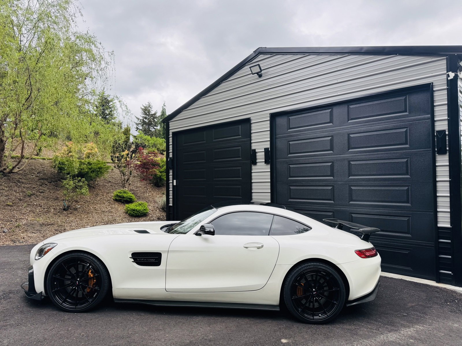 Used 2017 Mercedes-Benz AMG GT Coupe image 13