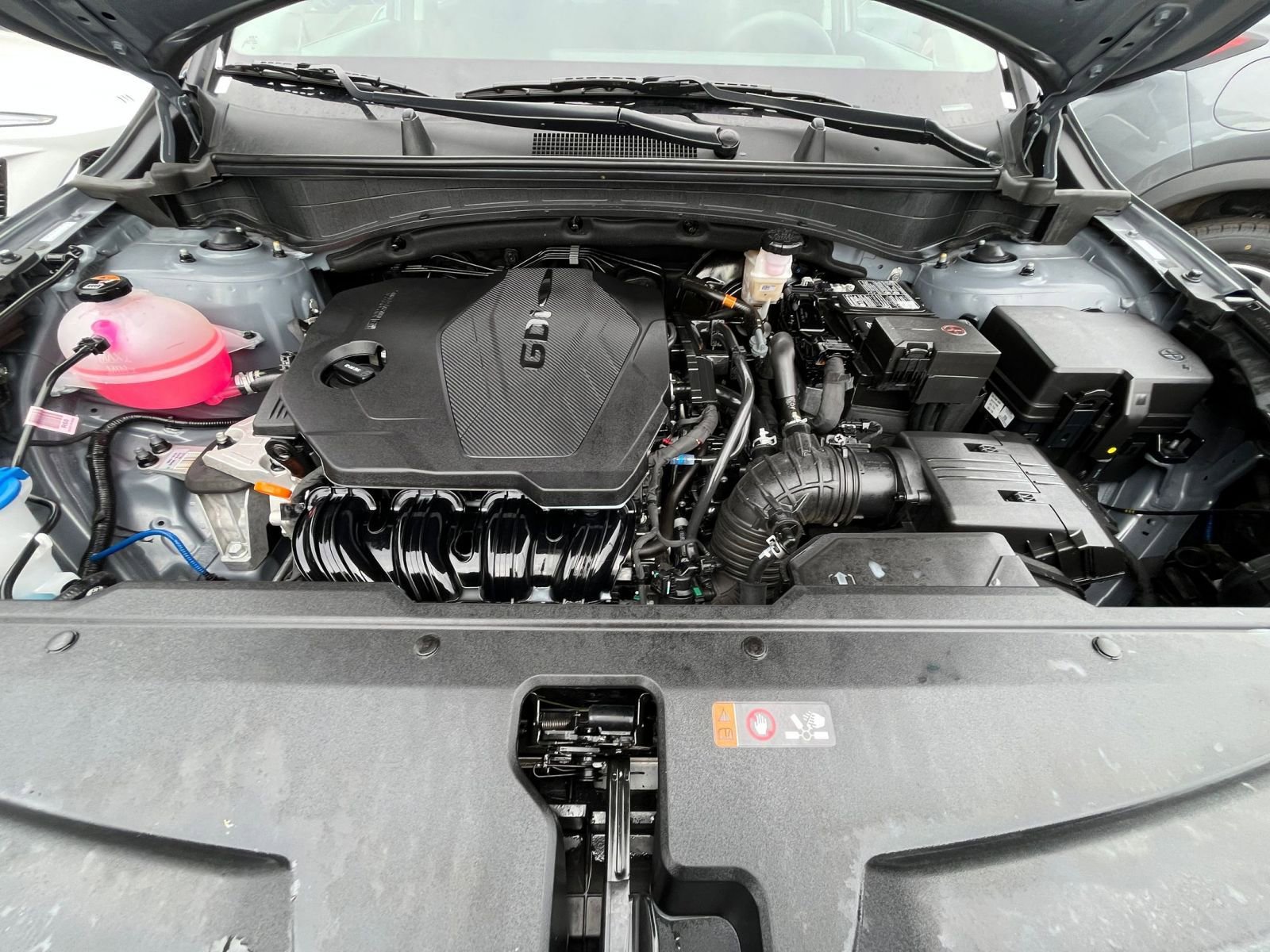 Used 2025 Kia Sportage LX image 32