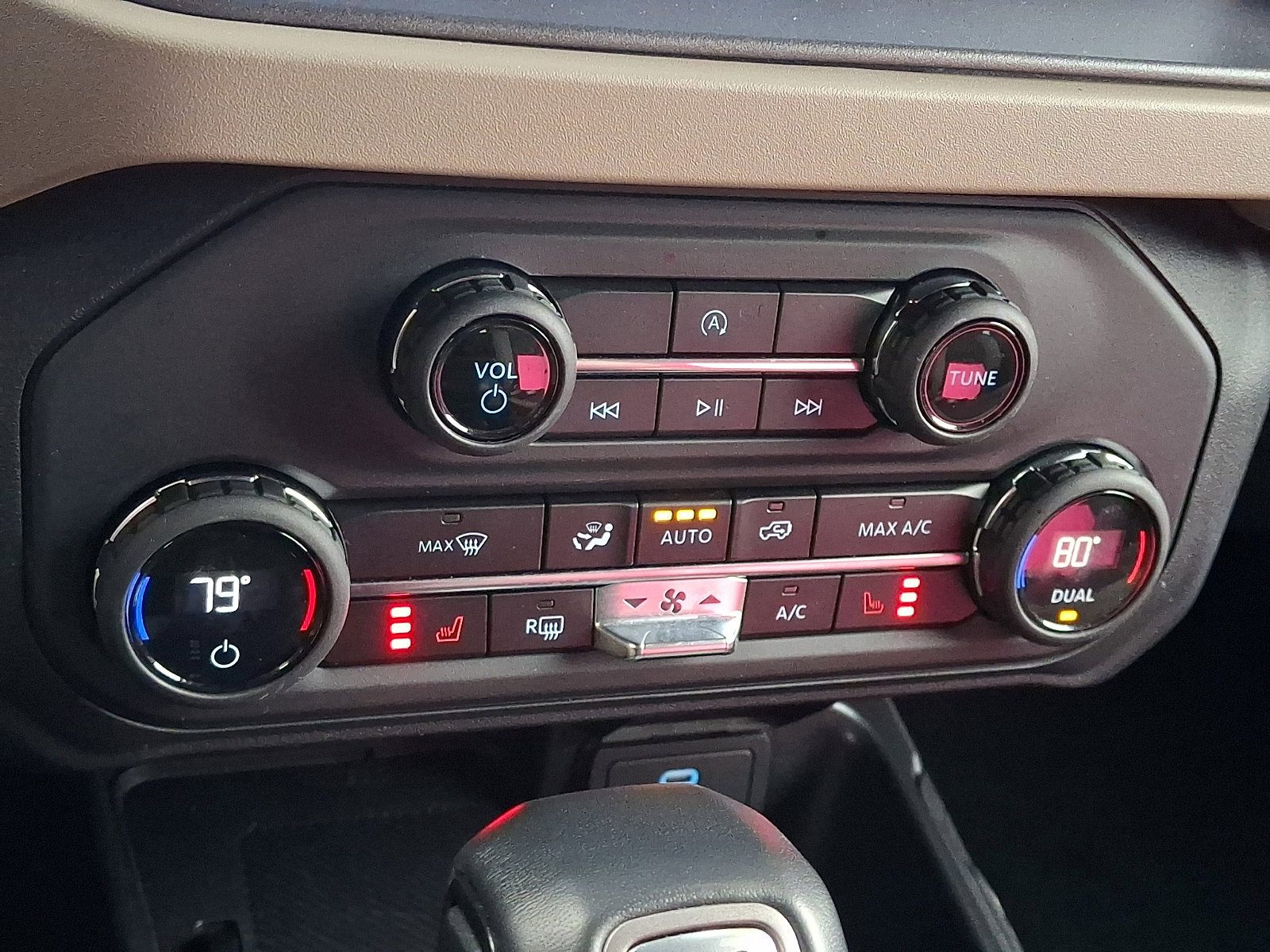 Used 2025 Ford Bronco Big Bend image 19