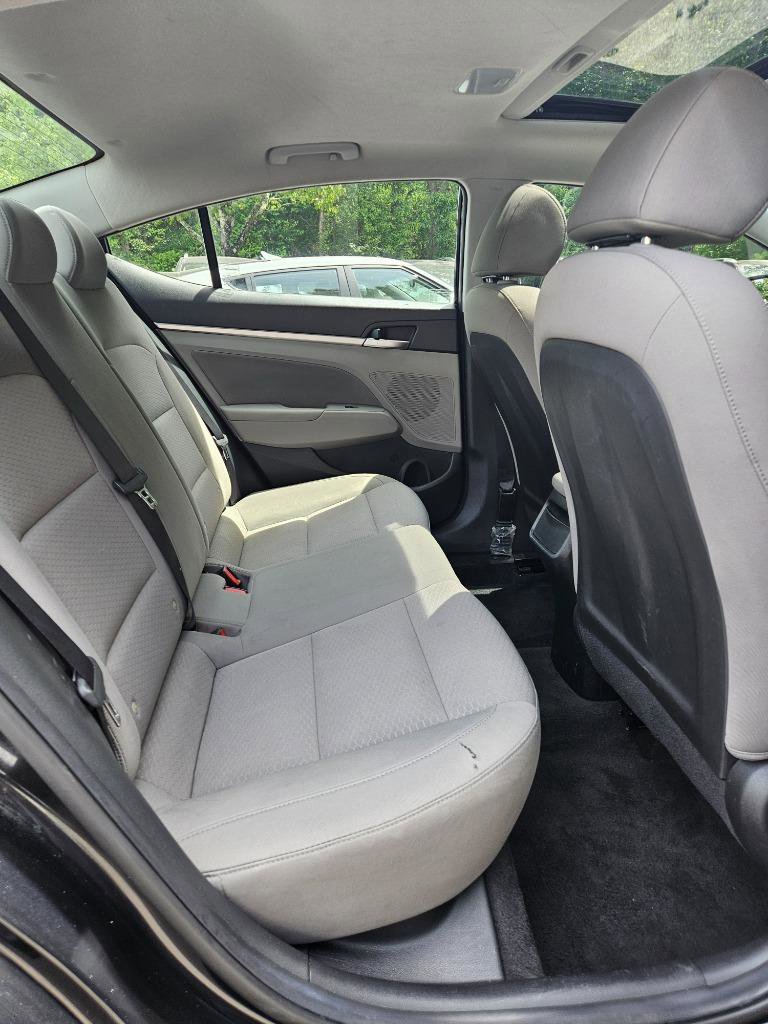 Used 2020 Hyundai Elantra Value Edition image 25