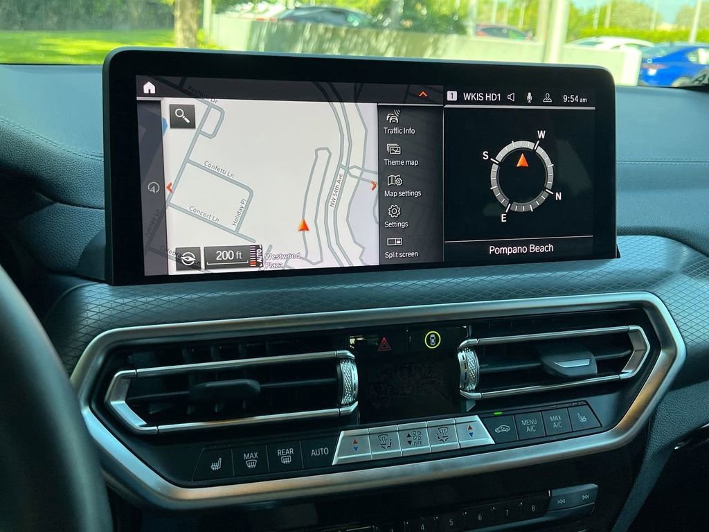 Used 2024 BMW X4 M40i w/ Premium Package AWD/4WD image 17