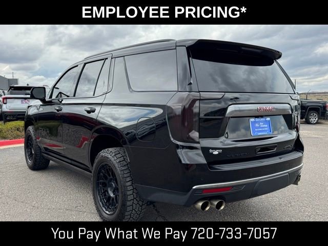 Used 2024 GMC Yukon AT4 w/ Technology Package AWD/4WD image 3