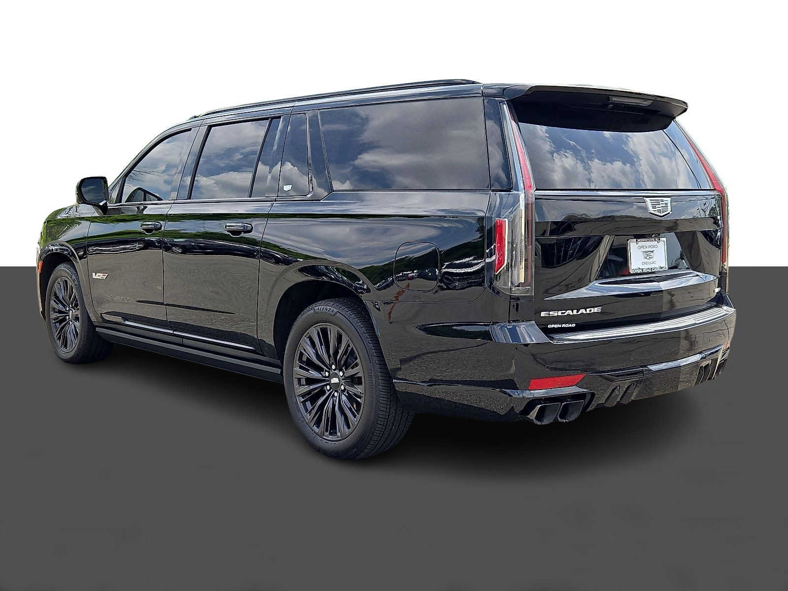 Used 2023 Cadillac Escalade ESV V w/ LPO, ONYX Package AWD/4WD image 4