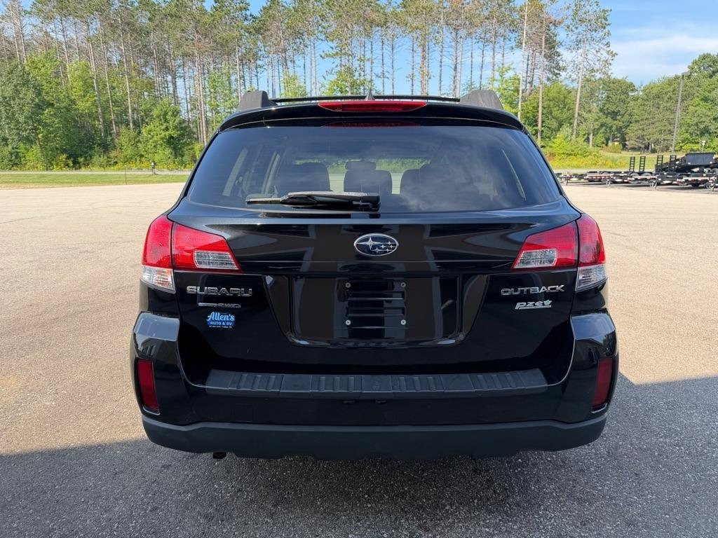 Used 2013 Subaru Outback 2.5i Limited w/ Moonroof Pkg AWD/4WD image 5
