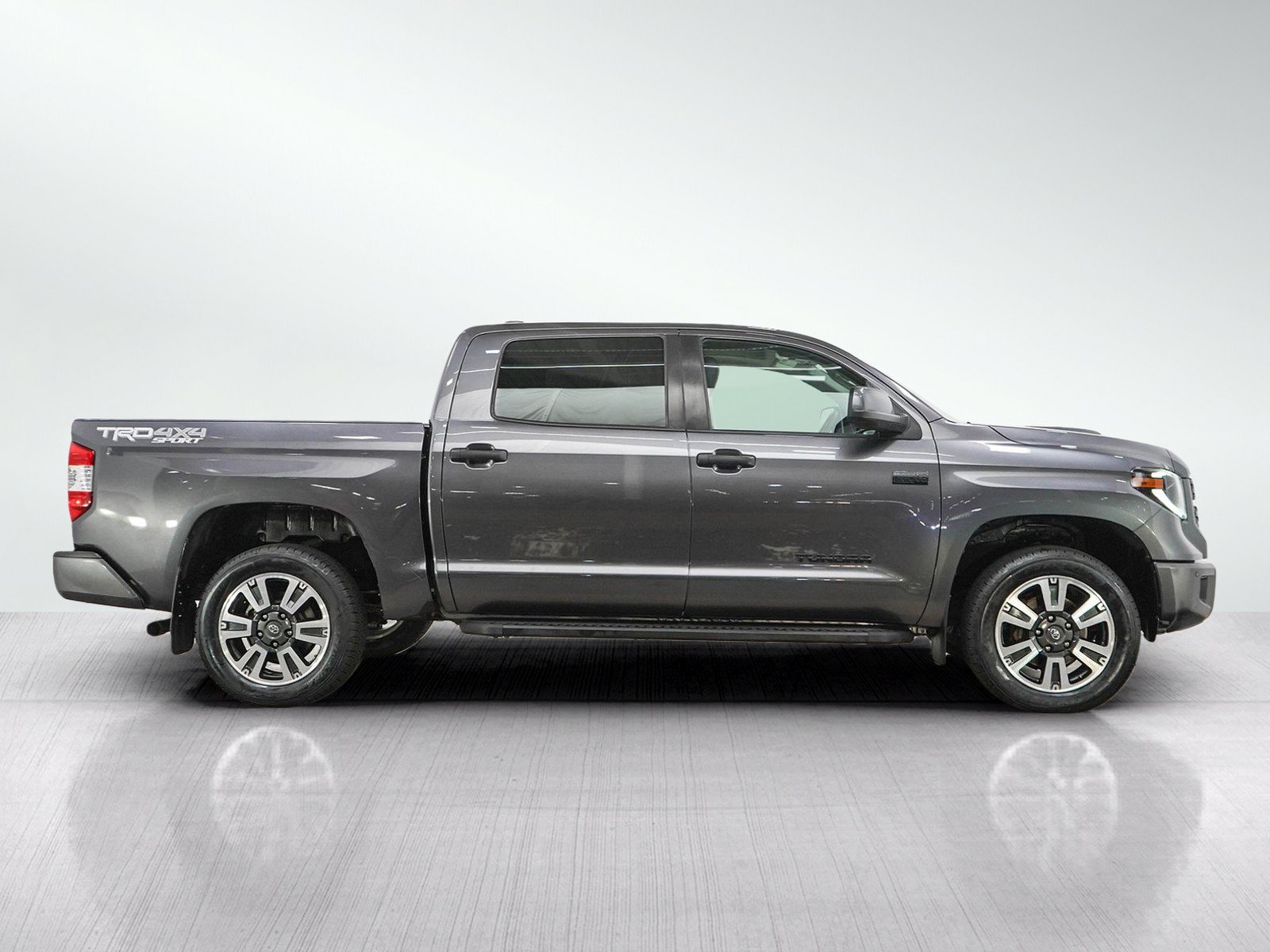 Used 2021 Toyota Tundra SR5 AWD/4WD image 6