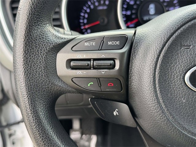 Used 2015 Kia Optima LX image 9