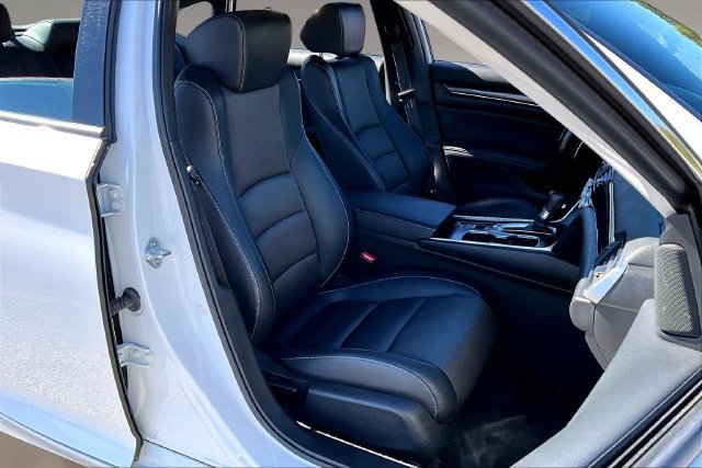 Used 2022 Honda Accord Sport image 25