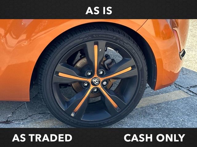 Used 2016 Hyundai Veloster w/ Option Group 03 image 4