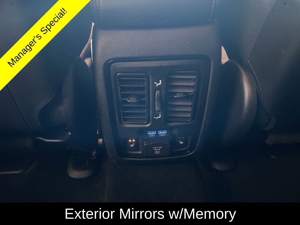 Used 2025 Dodge Durango GT image 13