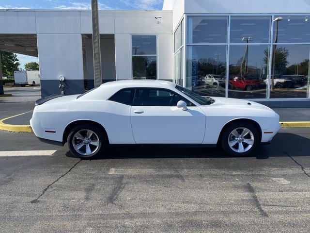 Used 2023 Dodge Challenger SXT image 9
