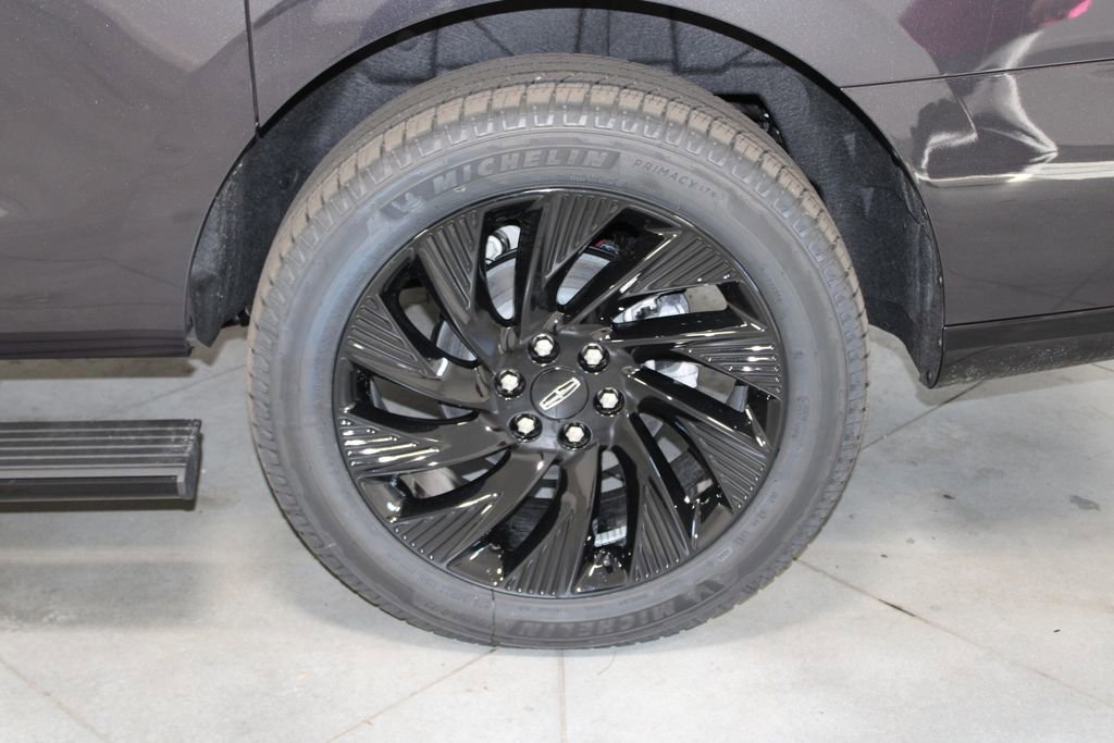 New 2026 Lincoln Navigator L Reserve w/ Jet Appearance Package image 21