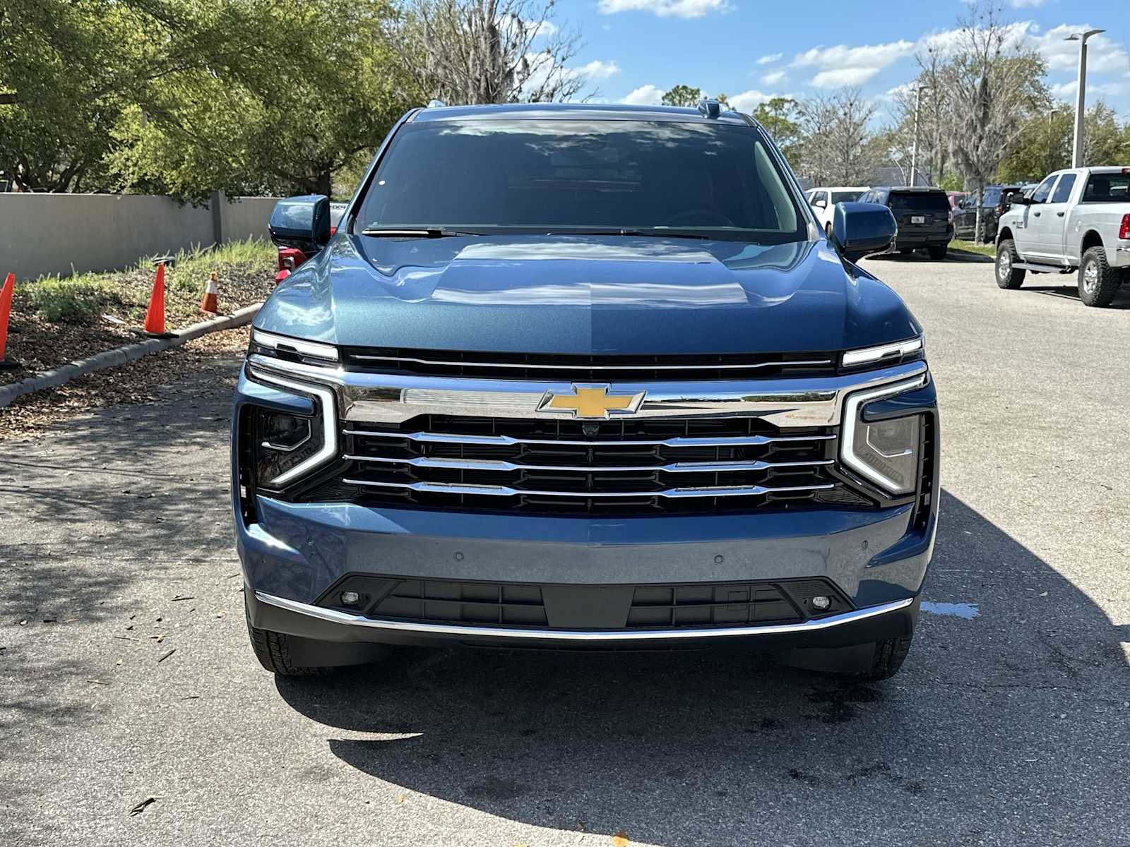 New 2026 Chevrolet Suburban LT w/ Comfort Package image 9