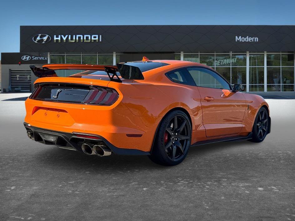 Used 2021 Ford Mustang Shelby GT500 w/ Carbon Fiber Track Pack RWD image 5