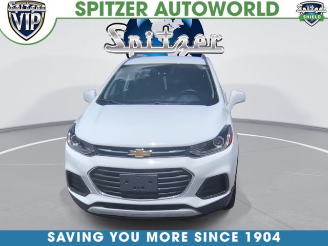 Used 2019 Chevrolet Trax LT w/ LT Convenience Package FWD image 3