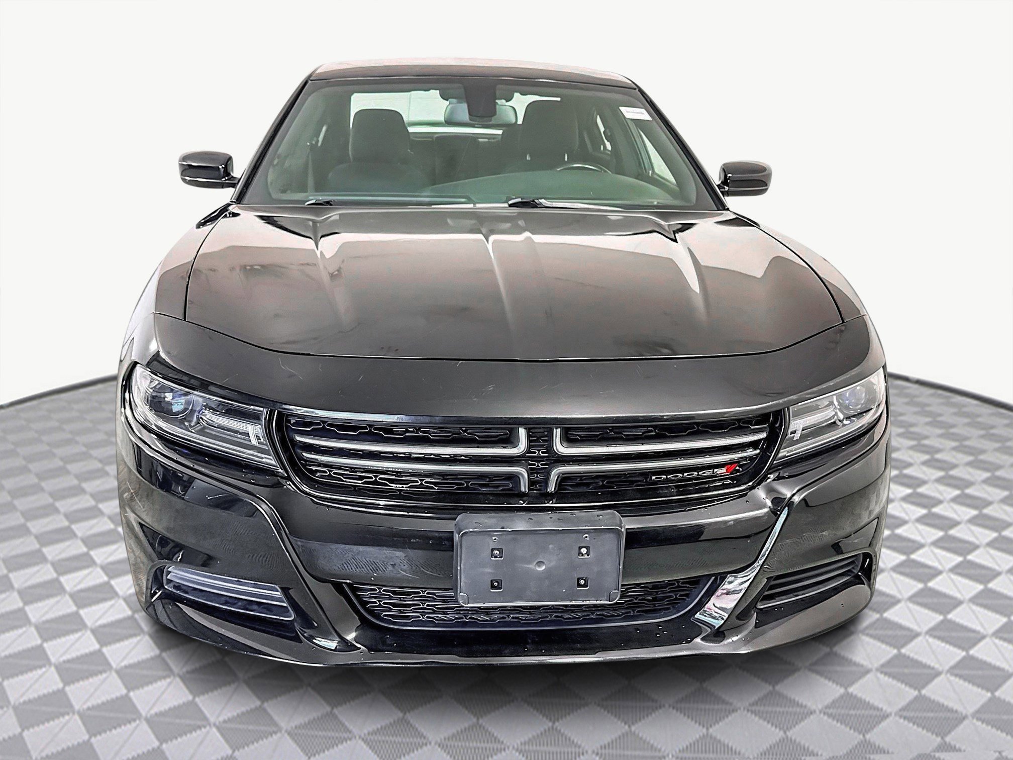 Used 2016 Dodge Charger SE w/ Popular Equipment Group image 2