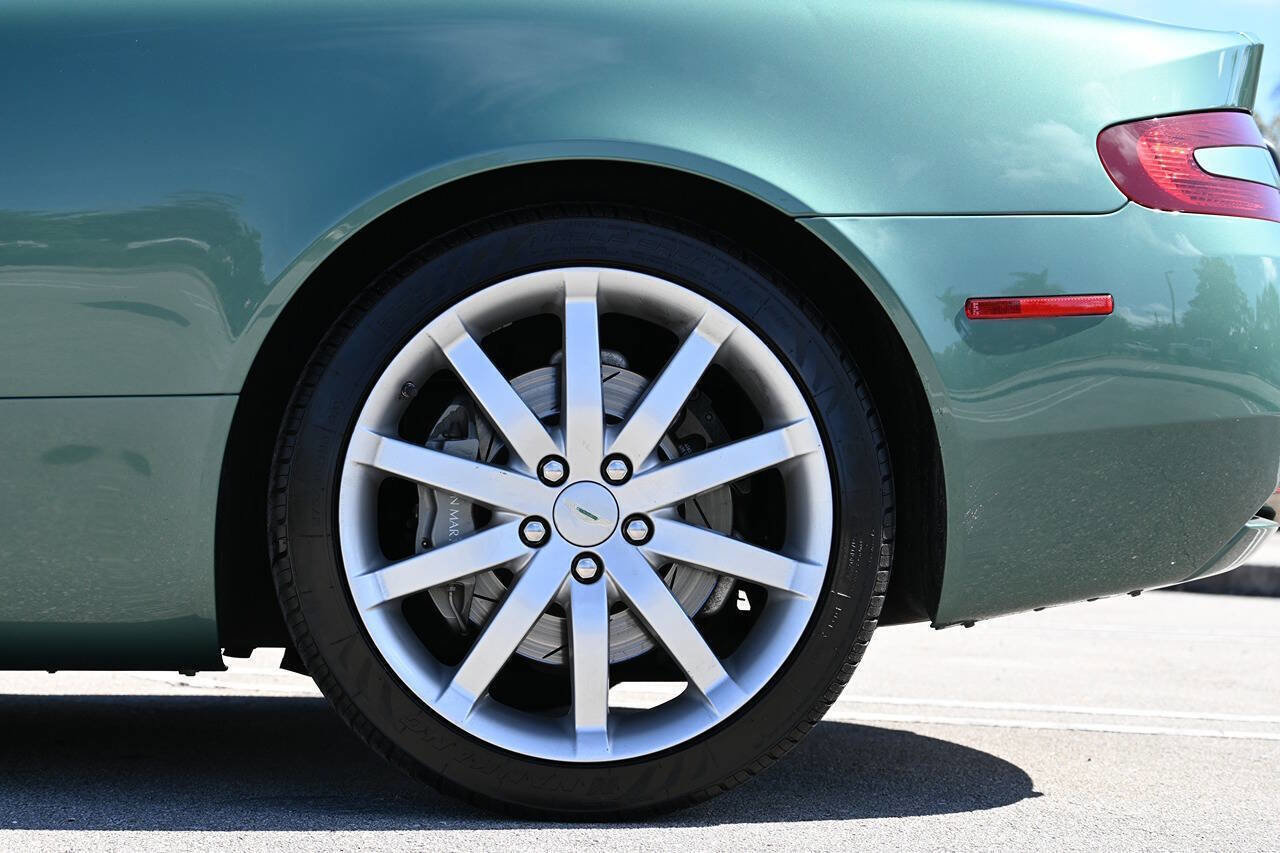 Used 2006 Aston Martin DB9 Volante RWD image 38