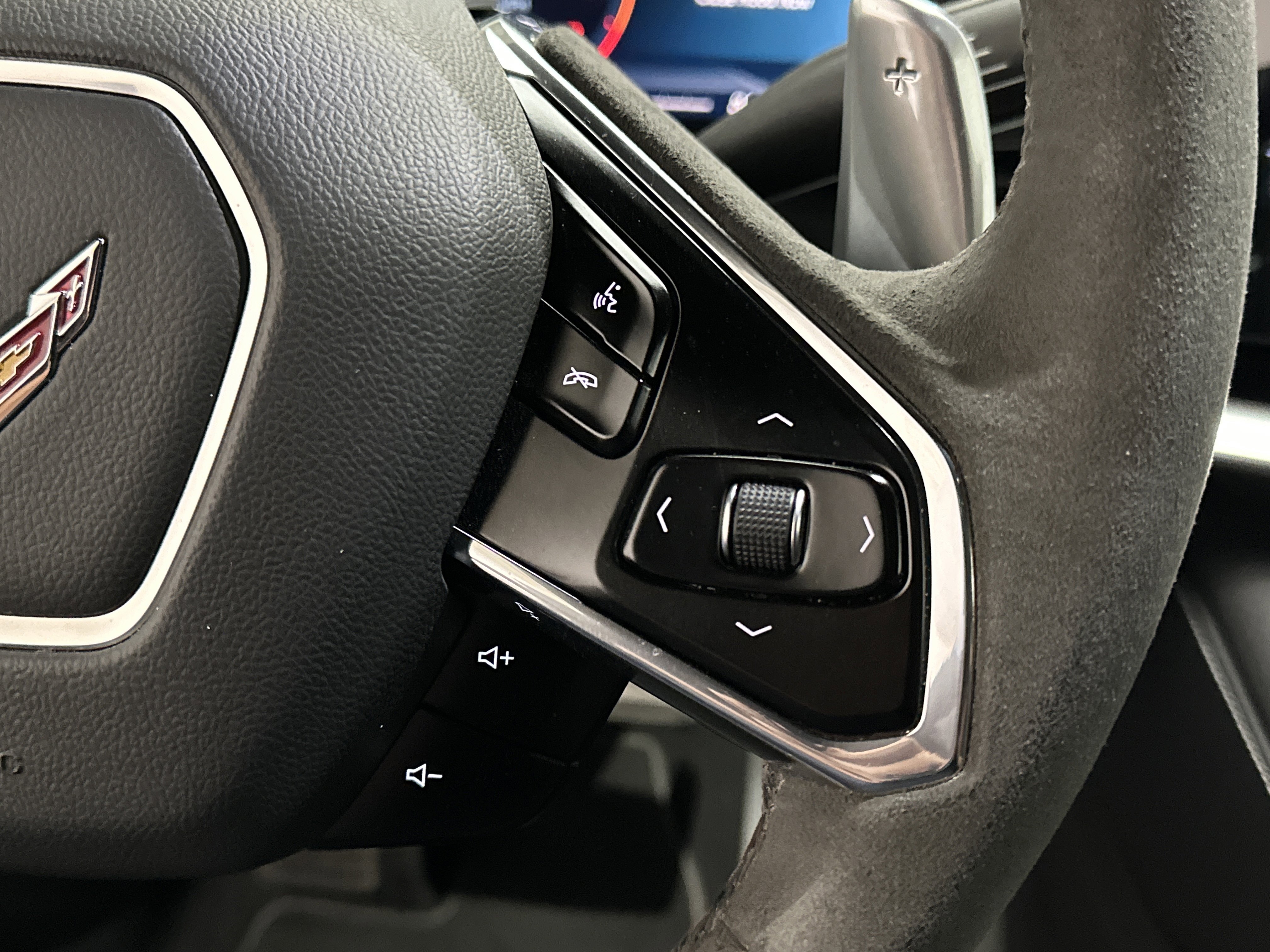 Used 2022 Chevrolet Corvette Stingray Coupe w/ Z51 Performance Package image 25