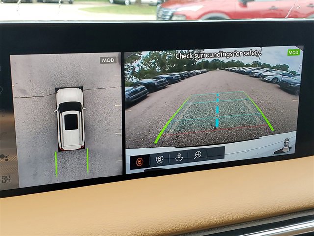 New 2025 Nissan Armada SL w/ Captain's Chari Seat Package image 16