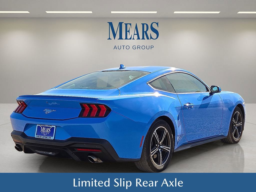 Used 2024 Ford Mustang Premium image 6