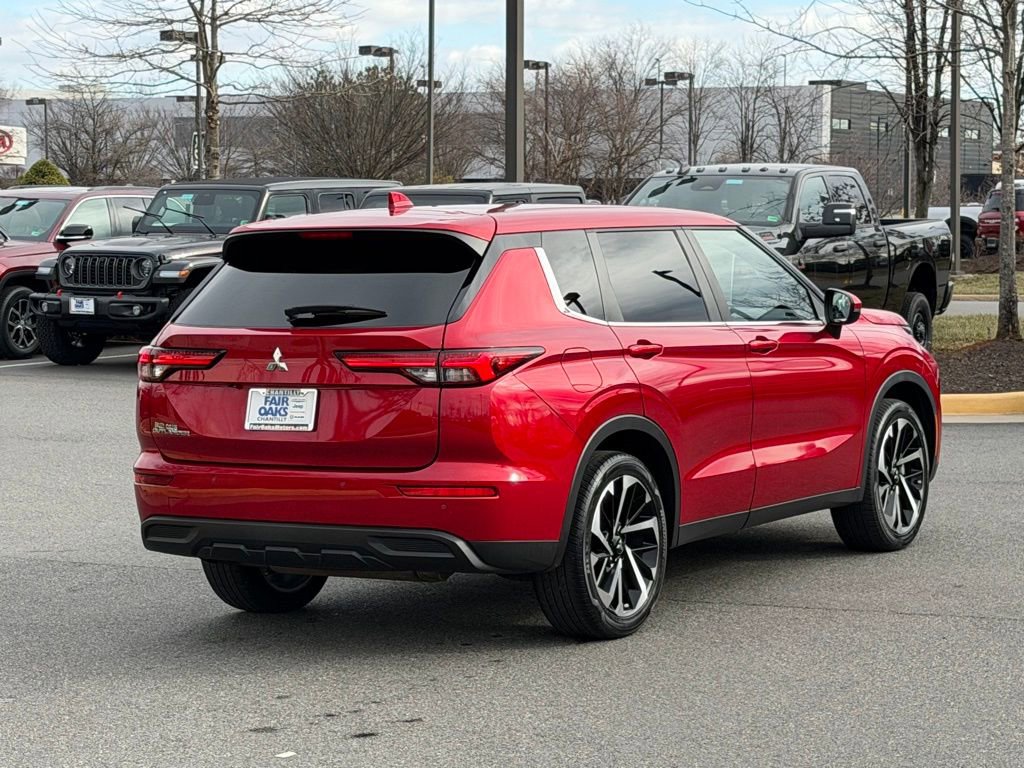 Used 2022 Mitsubishi Outlander ES image 7