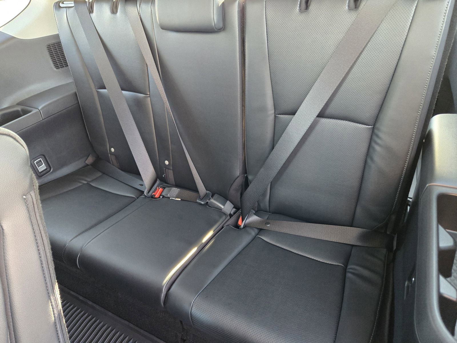 New 2026 Toyota Grand Highlander FWD image 27