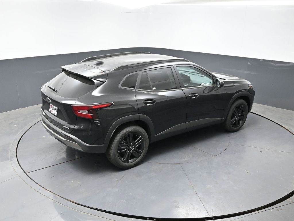 New 2026 Chevrolet Trax ACTIV w/ Driver Confidence Package FWD image 34