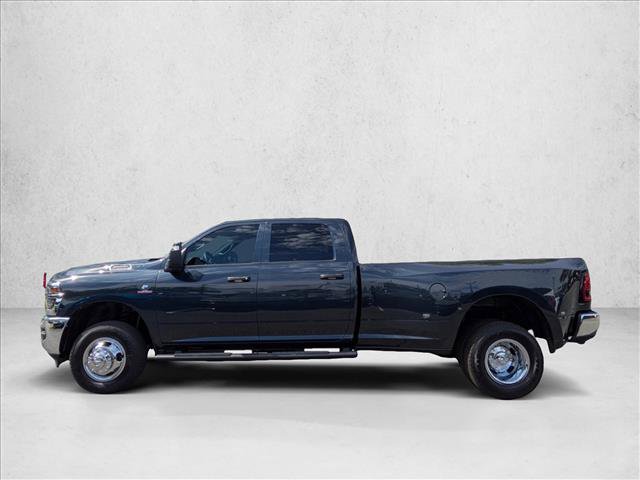 New 2026 RAM 3500 Tradesman AWD/4WD image 5