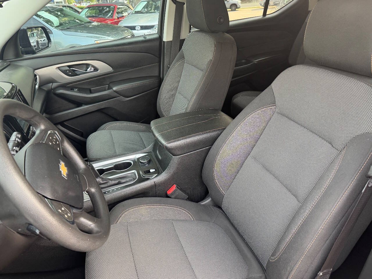 Used 2019 Chevrolet Traverse LS FWD image 11