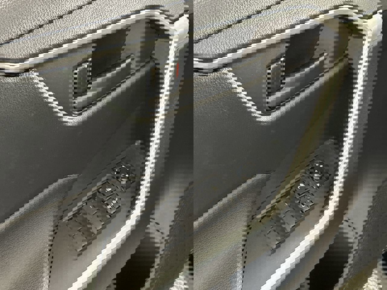 Used 2025 Toyota RAV4 LE image 18