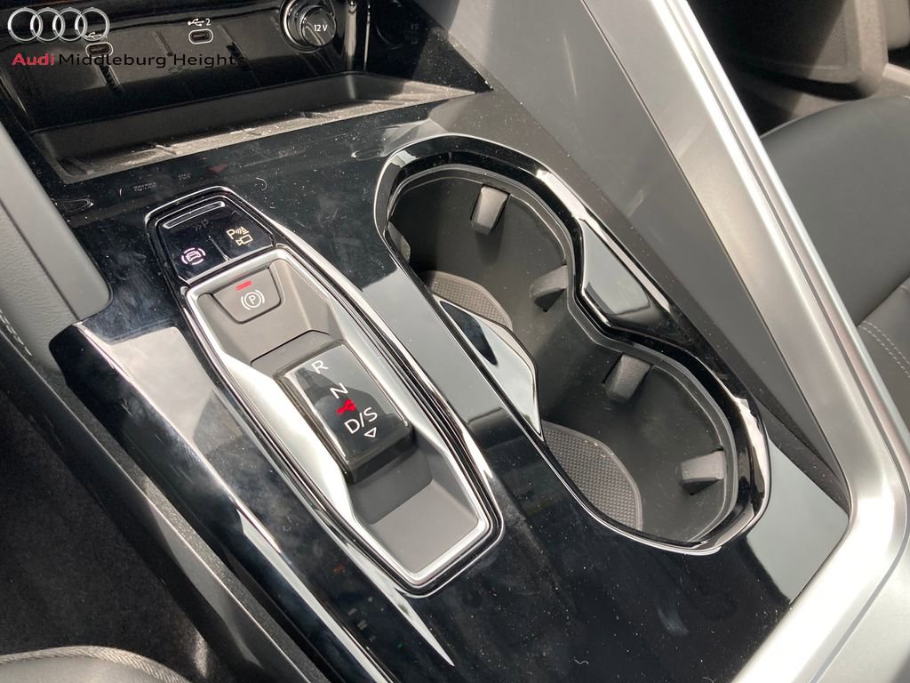 New 2025 Audi Q5 Premium Plus image 38