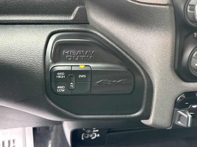 Used 2020 RAM 3500 Tradesman AWD/4WD image 23