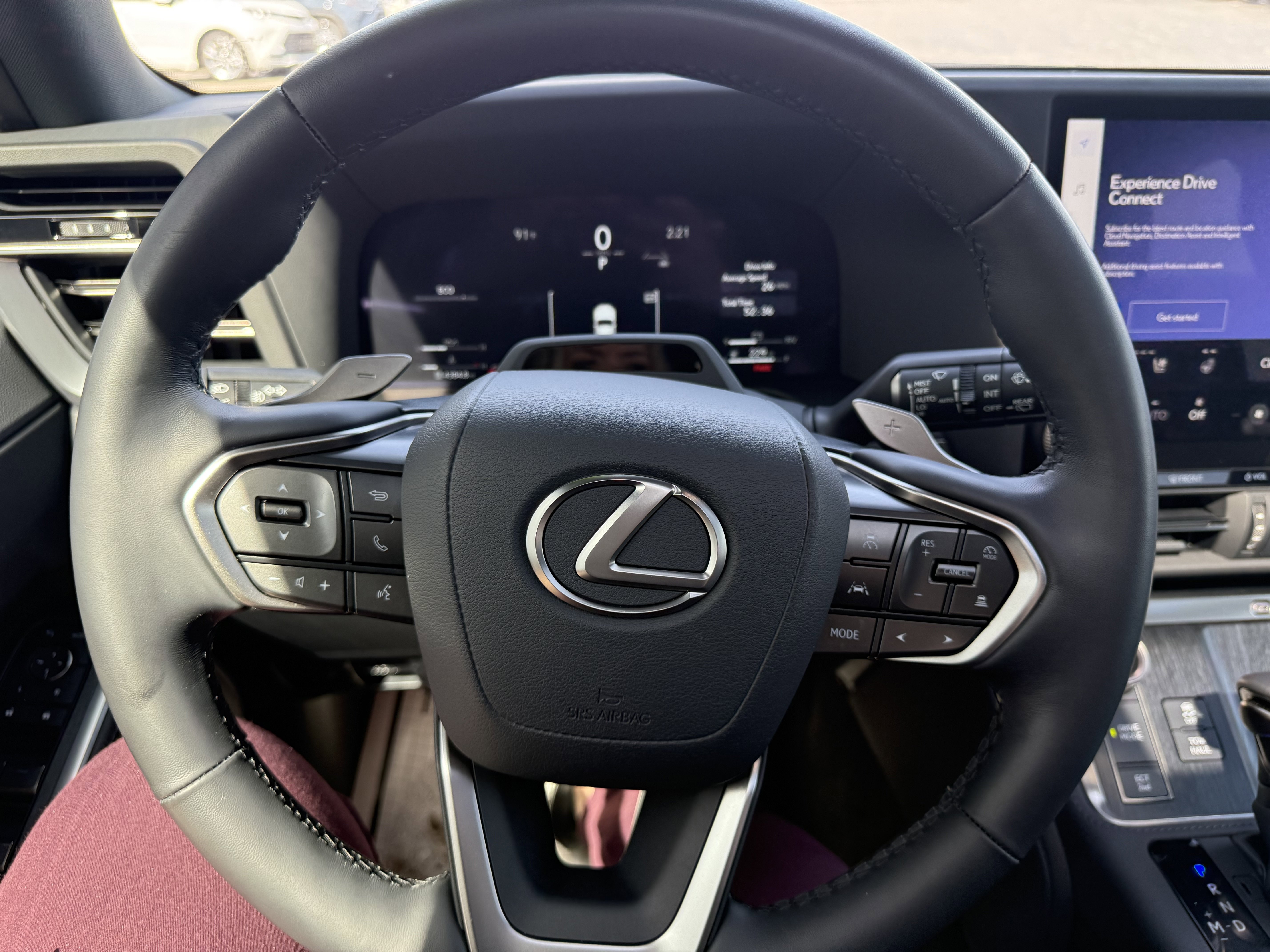 Used 2024 Lexus GX 550 w/ Accessory Package (2T) image 8