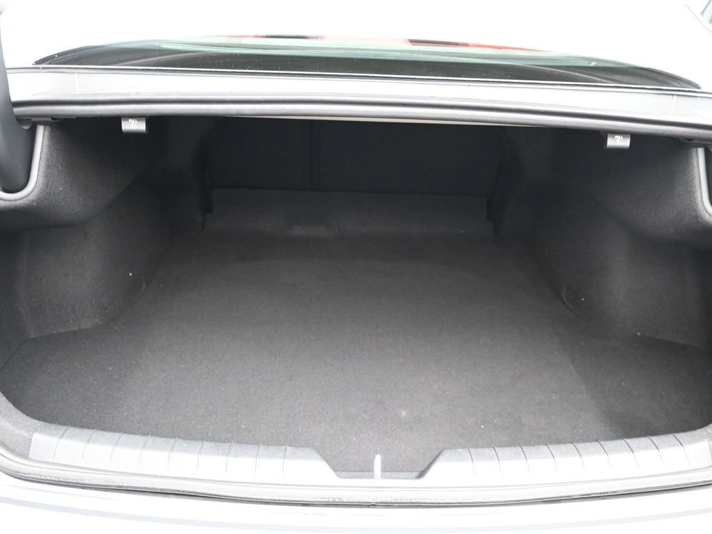 Used 2025 Kia K5 GT-Line w/ GT-Line Premium Package FWD image 11
