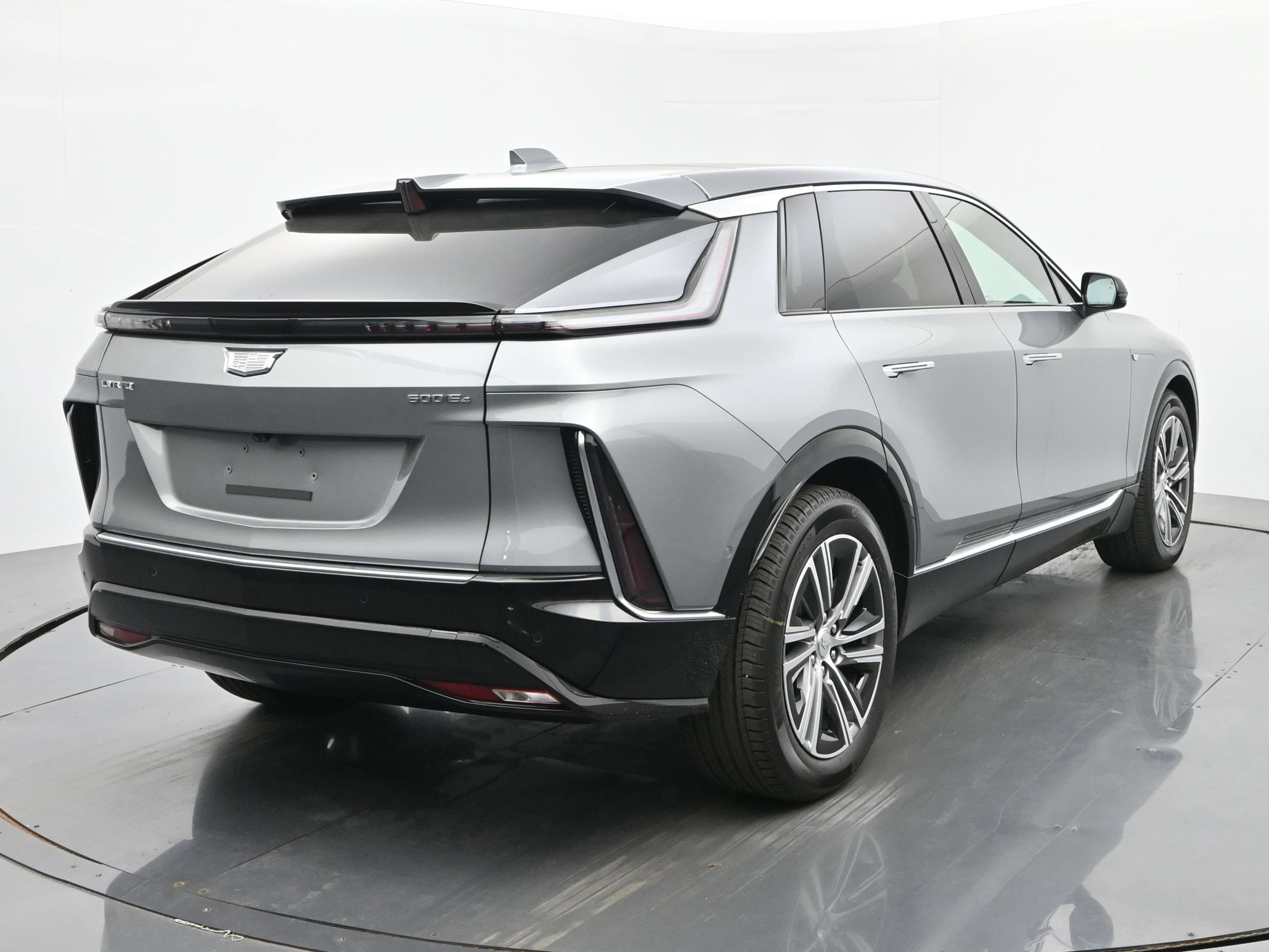 New 2026 Cadillac Lyriq Luxury AWD/4WD image 5